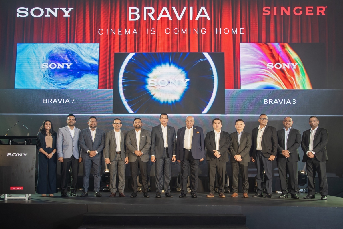 Image - The teams from Singer and Sony at the launch event.