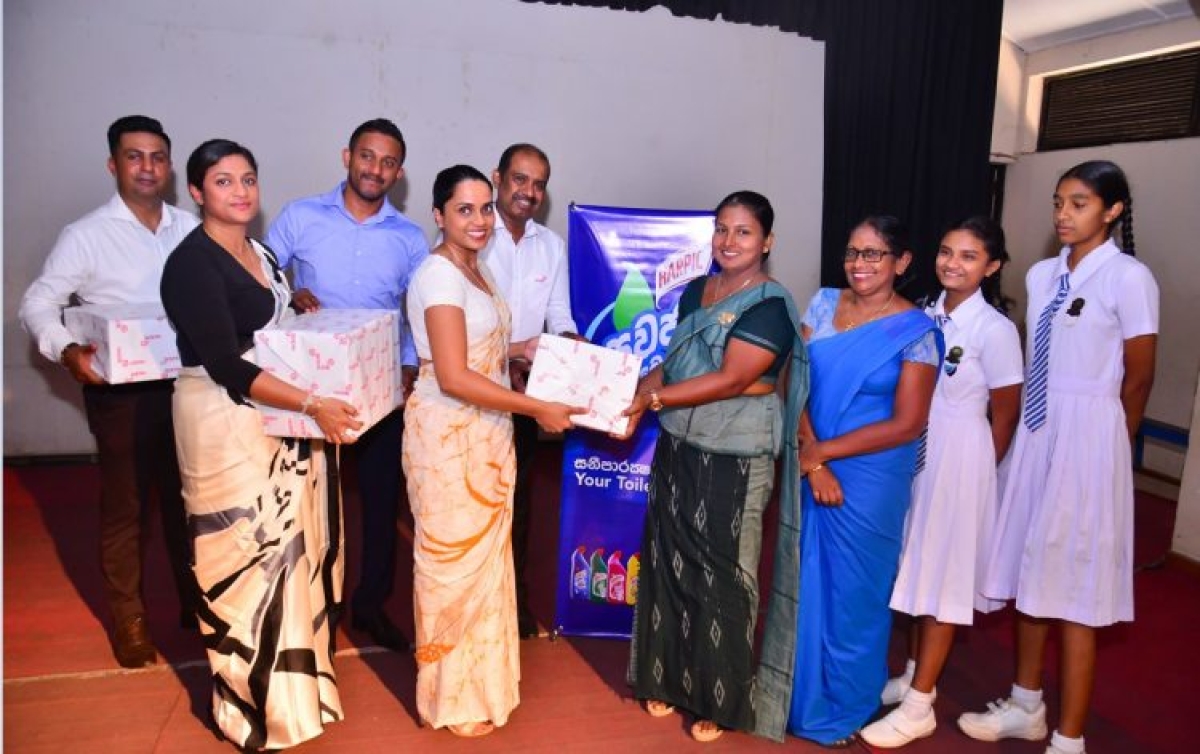 Harpic further uplifts toilet hygiene with second phase under &#039;Suwa Jana Meheyuma&#039; initiative